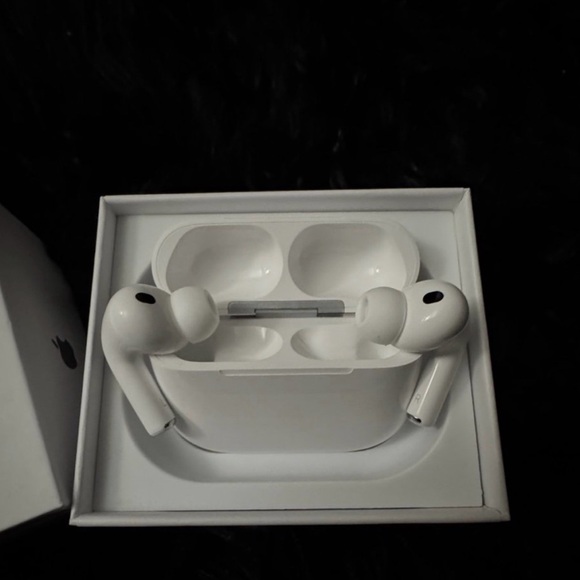White Wireless Earbuds with Charging Case